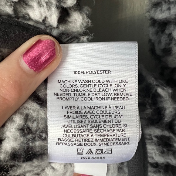 Express Kangaroo Pocket Gray Sherpa Sweater - Picture 5 of 7